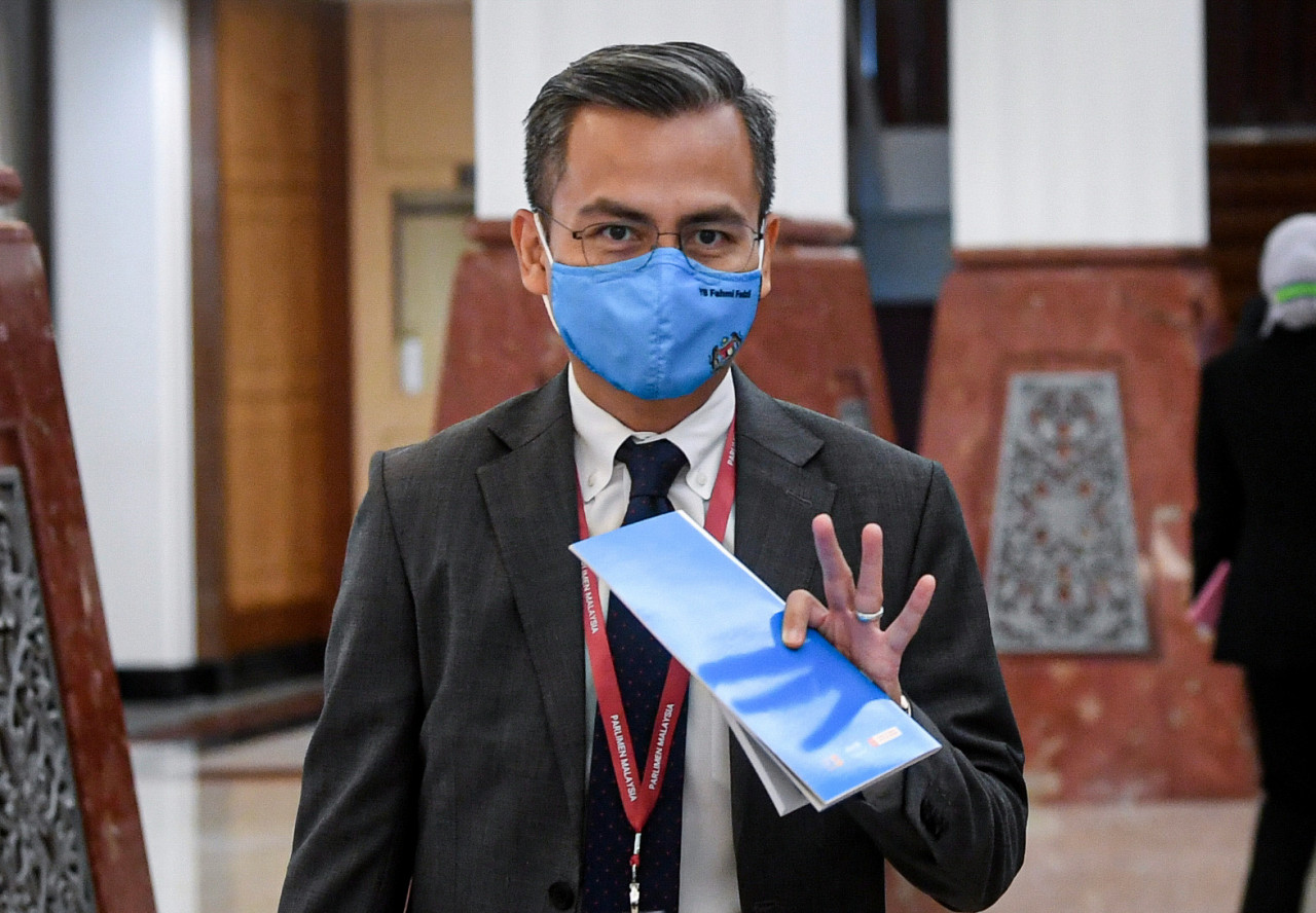 Lembah Pantai MP Fahmi Fadzil says while some of the reform promises do not have a timeline for implementation, Pakatan and the government must reach an understanding to ensure they are being operationalised. – Bernama pic, October 14, 2021