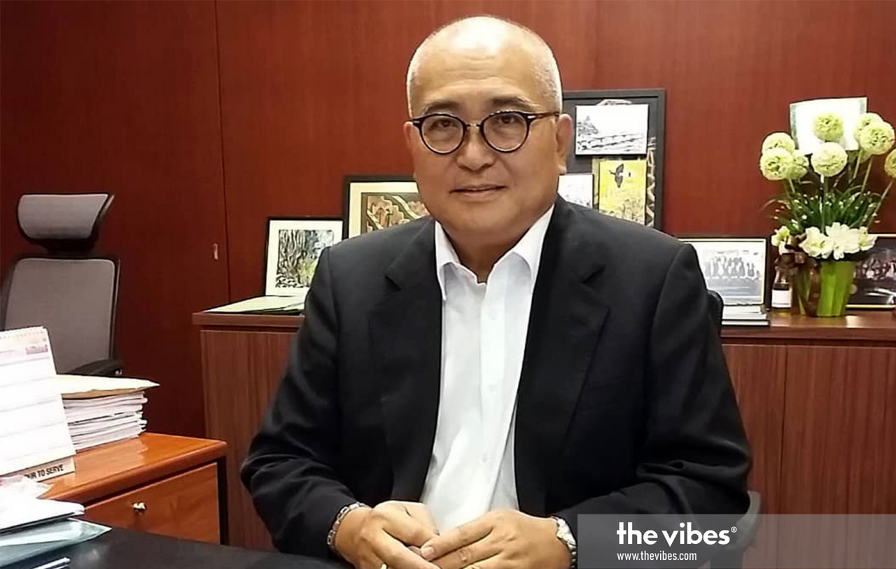 The writer says that while Miri mayor Adam Yii’s position requires him to exercise diplomacy to maintain public relations, it is now time for less diplomacy and more stringent enforcement of the standard operating procedures. – The Vibes file pic, June 6, 2021