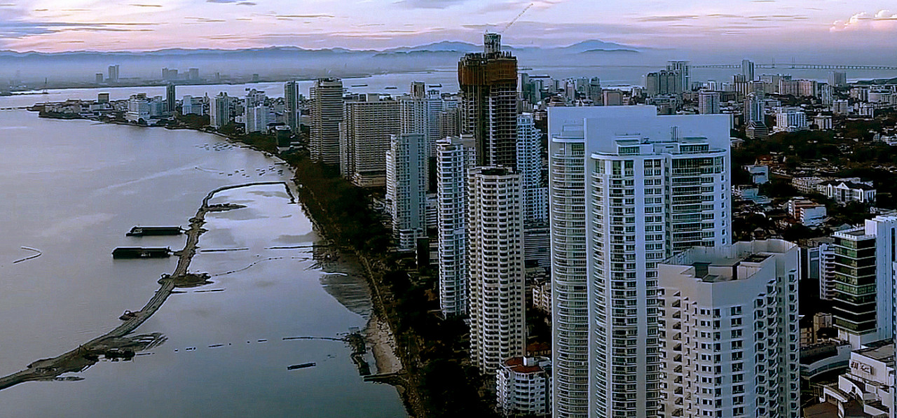 Young Penangites have a positive view of Penang, as more than 70% say they would consider returning, citing their desire to stay close to family, the proposed good infrastructure, exciting lifestyles, and investments inflow comparable to Kuala Lumpur. – Wikipedia pic, March 25, 2021