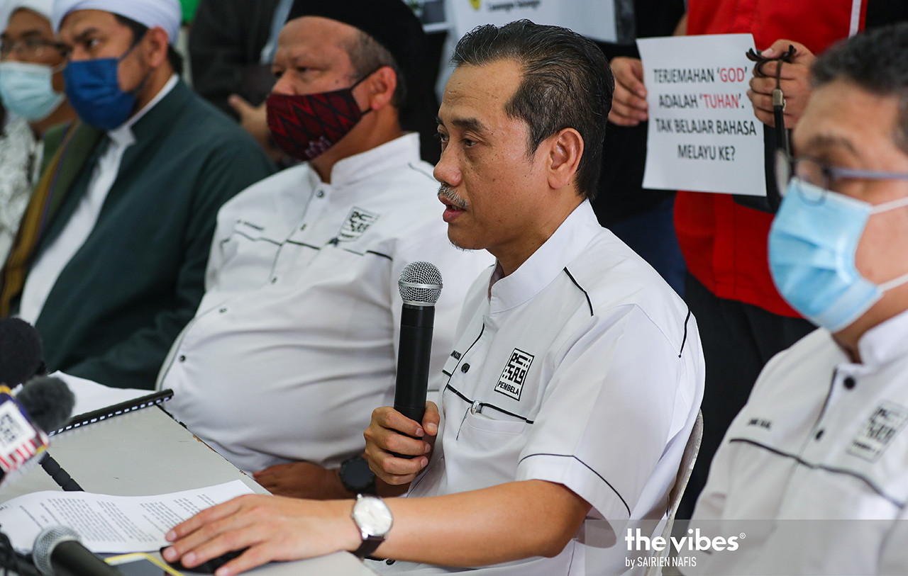 Malay rights umbrella group Pembela argues that giving the UEC recognition is akin to ‘a betrayal of our grandchildren, our ancestors, the education system, and the country’s harmony’. – The Vibes file pic, September 27, 2021