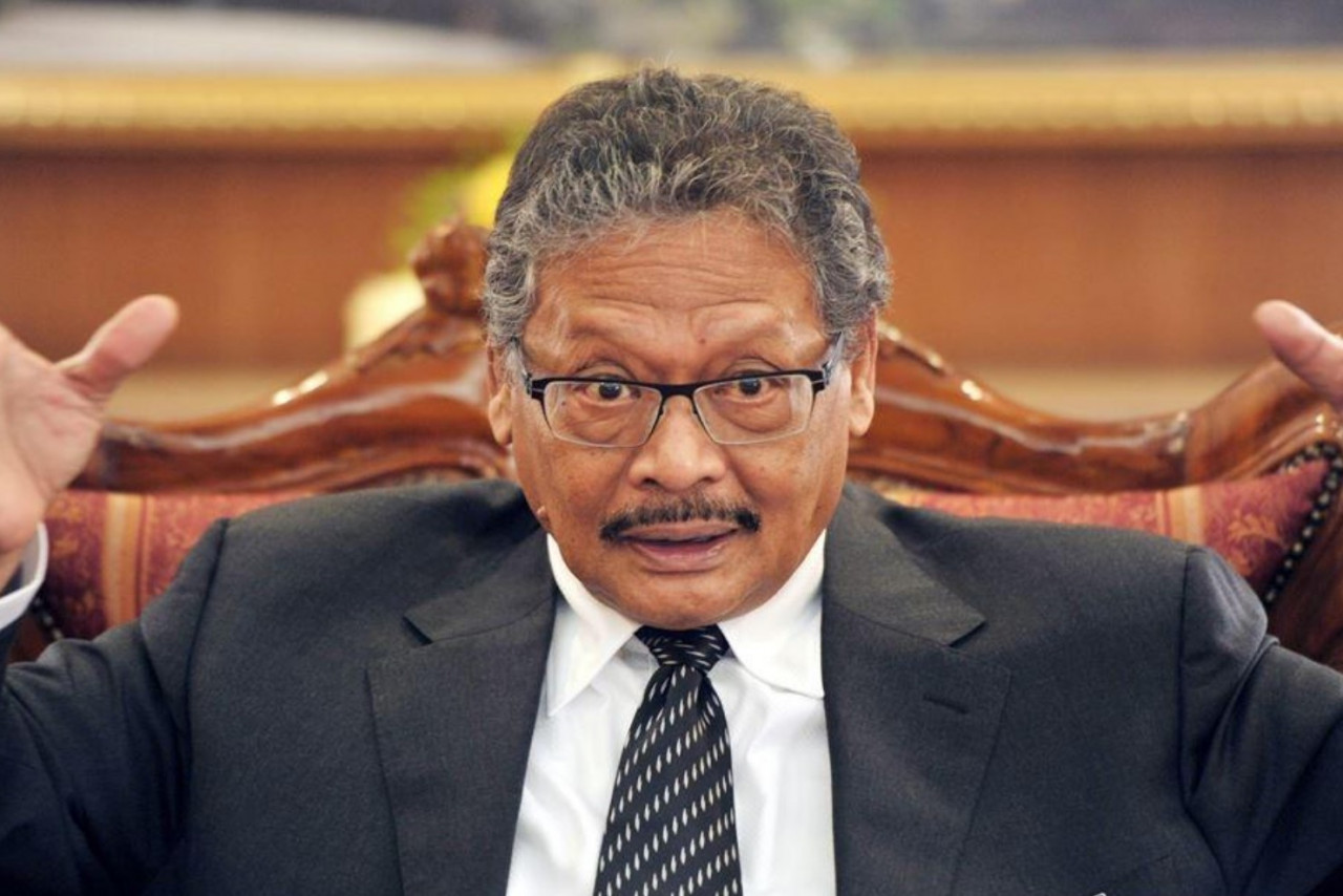 Former attorney-general Tan Sri Mohamed Apandi Ali serves as Jiankun International Bhd’s independent non-executive chairman and a member of its audit committee, according to the firm’s 2021 Annual Report. – Bernama pic, April 24, 2023