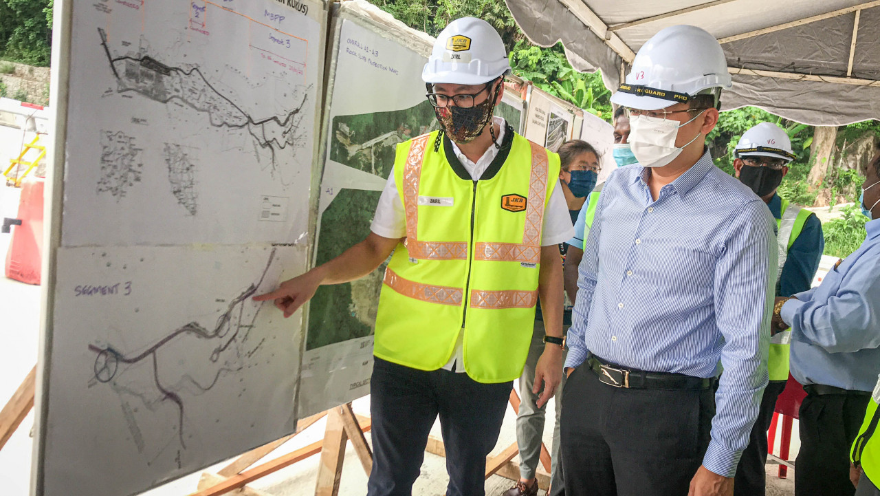 State exco for infrastructure and transport Zairil Khir Johari assures there is no need to worry, as this is why Environment Impact Assessment studies are done: to ensure the project route is safe and workable. – RACHEL YEOH/The Vibes pic, April 11, 2021