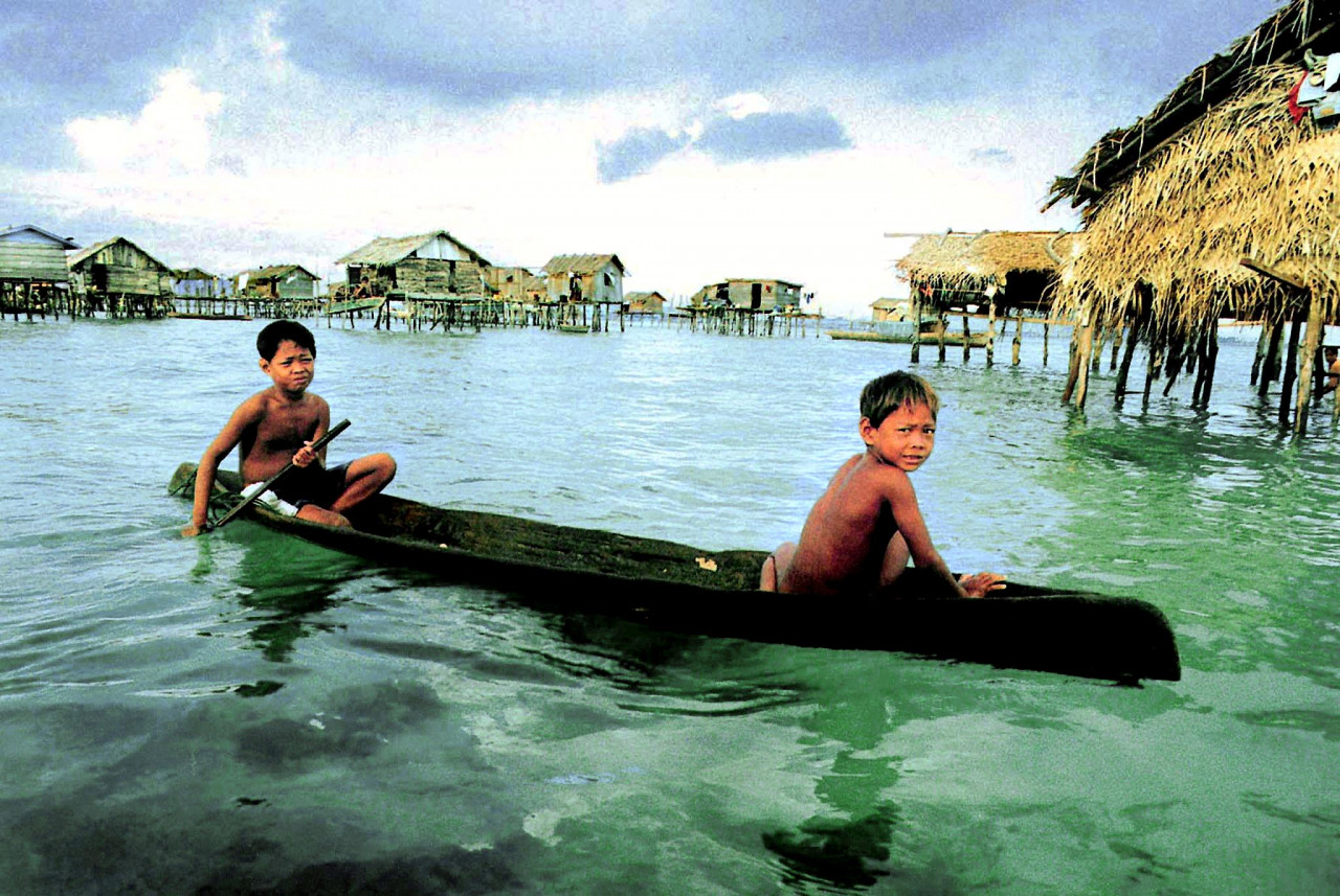 The return of the Sipadan and Ligitan islands off Sabah’s eastern coast from the federal government to the state’s control was also part of the Warisan-led government’s efforts, notes Datuk Junz Wong. – AFP pic, December 8, 2021 