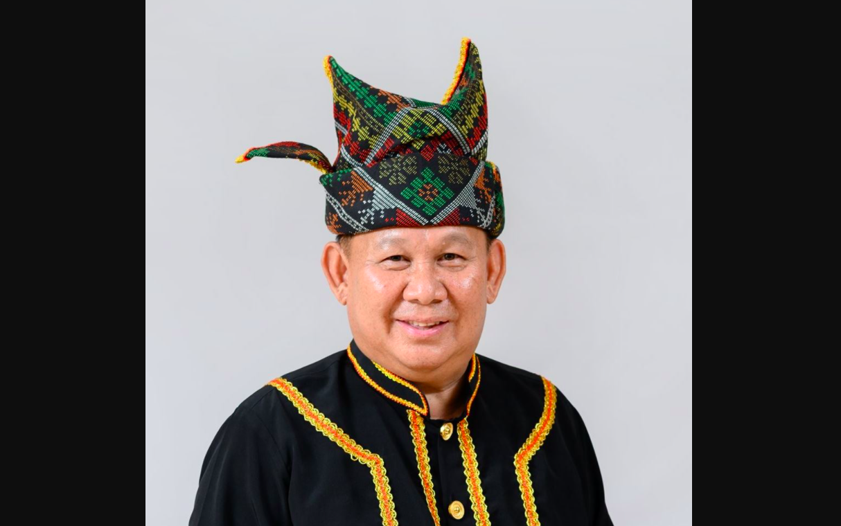 Datuk Juil Nuatim has joined Datuk Peter Anthony in jumping the Warisan ship. – Juil Nuatim Facebook pic, December 28, 2021