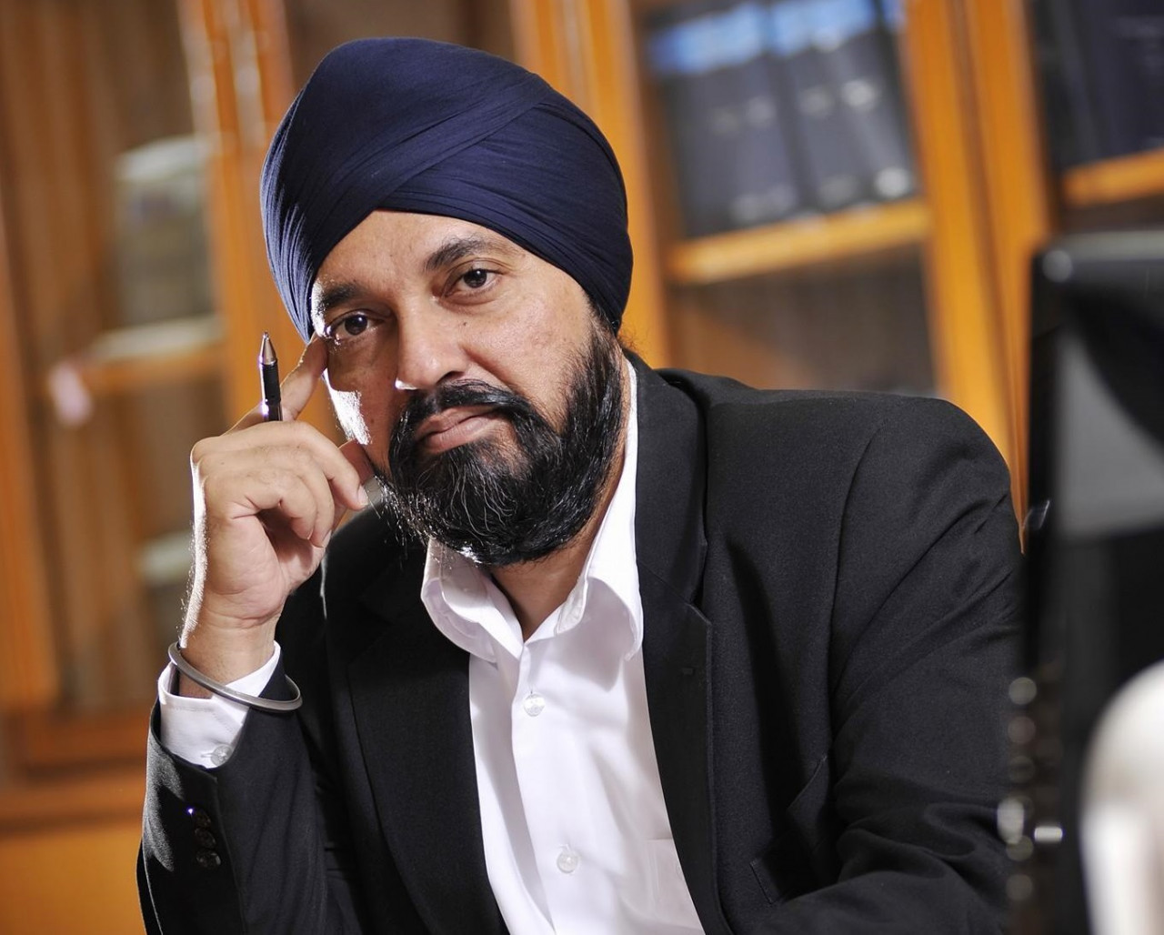 Gerakan vice-president Datuk Baljit Singh says multiracial parties should avoid being distracted by the race-based politics of their rivals, and instead address economic issues faced by the people. – Baljit Singh Facebook pic, May 4, 2022