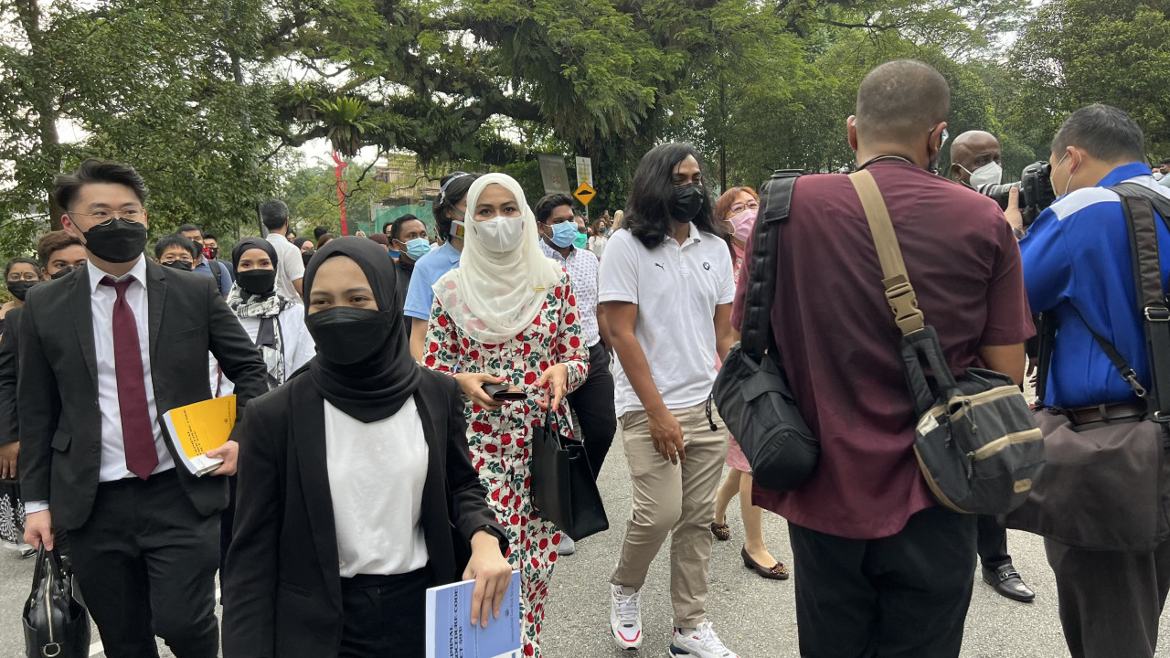 The people have the right to ask what is going on with MACC and its chief Tan Sri Azam Baki, says Ketari rep Young Syefura Othman. – LANCELOT THESEIRA/The Vibes pic, January 28, 2022