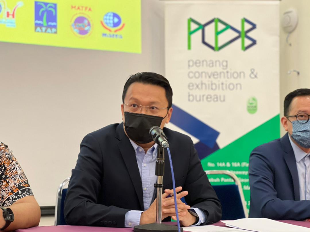 Penang executive councillor for Tourism and Creative Economy Yeoh Soon Hin said that despite a wide array of openings in renowned and leading establishments, many talents in the state are still struggling to get jobs or secure employment. – Pic courtesy of Bernard Loke, April 5, 2022