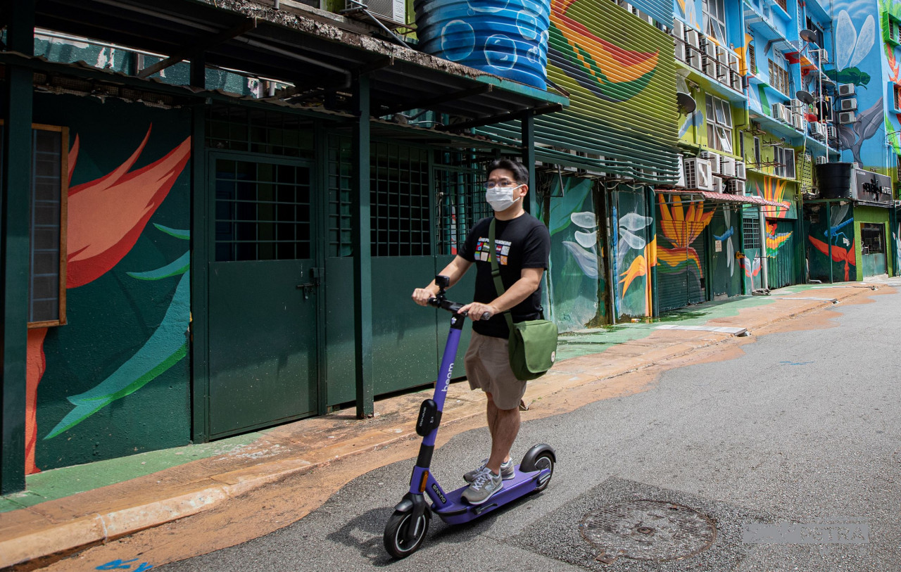 On the recent banning of micromobility vehicles on the roads, based on data gathered over the years, there has not been any road deaths involving e-scooter users. – SAIRIEN NAFIS/The Vibes pic, April 28, 2022