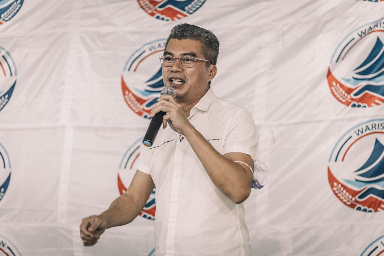 Warisan’s Calvin Chong (pic) claims he had once been offered RM3 million to jump to the ‘other side’. – REBECCA CHONG/The Vibes pic, May 17, 2022