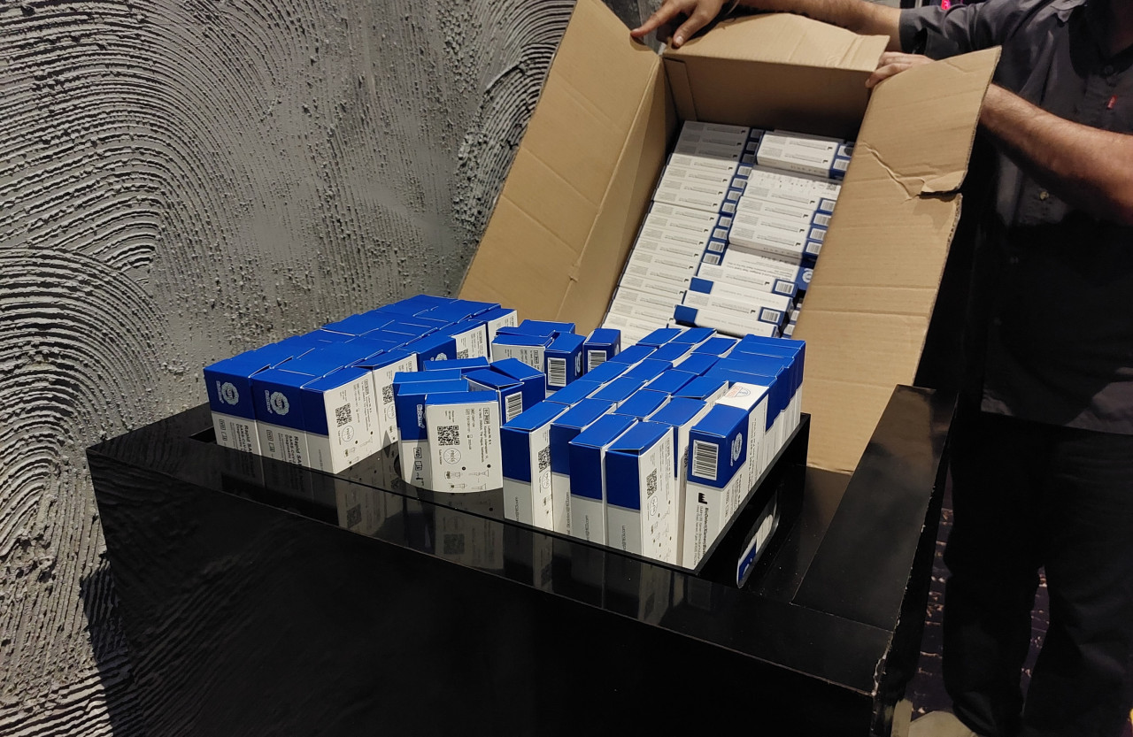 A box of RTK-Ag test kits, provided by nightclub owner Richpal Singh to patrons at the cost price of RM5. Patrons are required to test negative on RTK tests within 24 hours prior to entry into nightclubs. – A. AZIM IDRIS/The Vibes pic, May 17, 2022