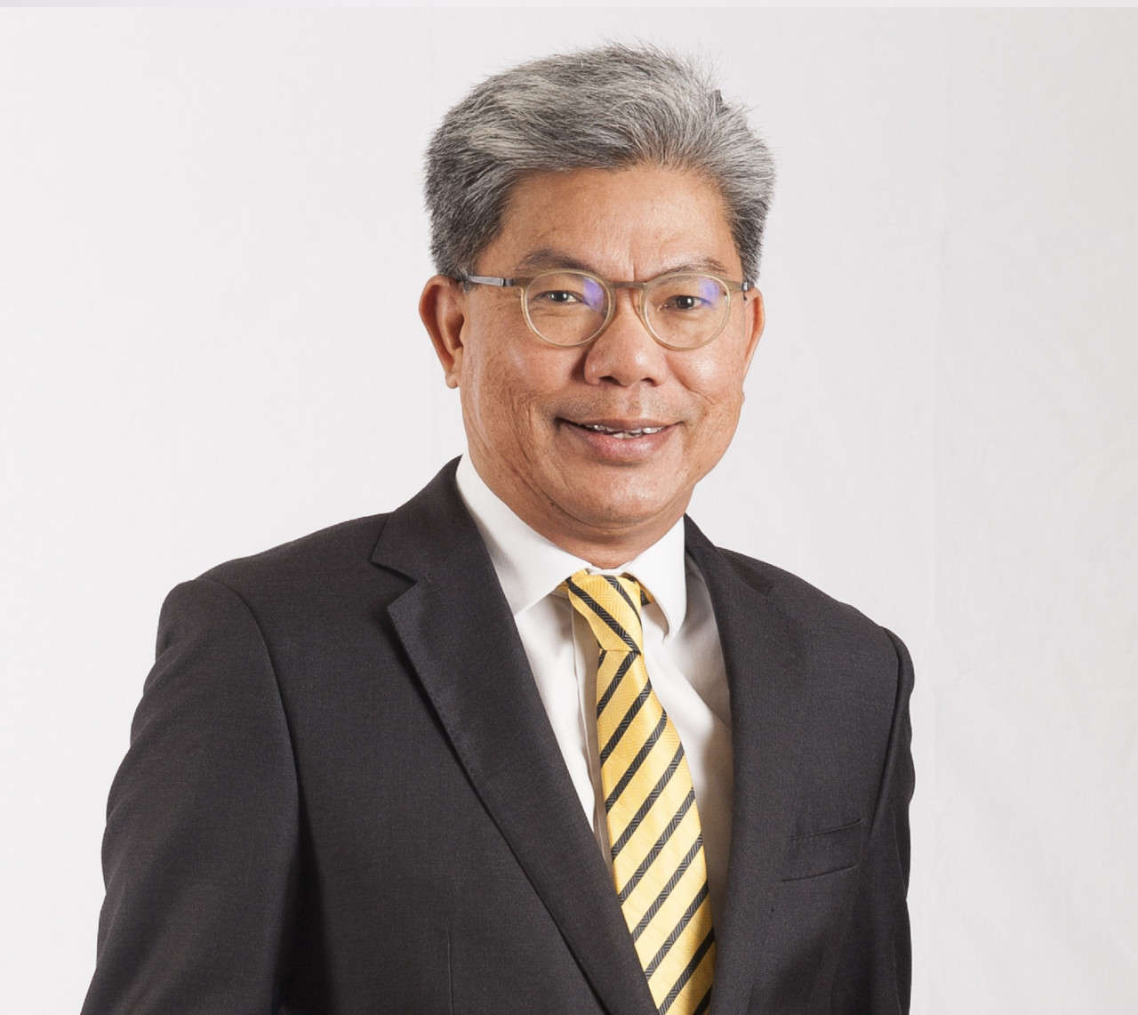 Maybank group president and CEO Datuk Khairussaleh Ramli says it will focus on tapping into growth opportunities across customer segments in key markets while maintaining capital and liquidity strength to facilitate growth opportunities. – Pic courtesy of Maybank Group, May 26, 2022
