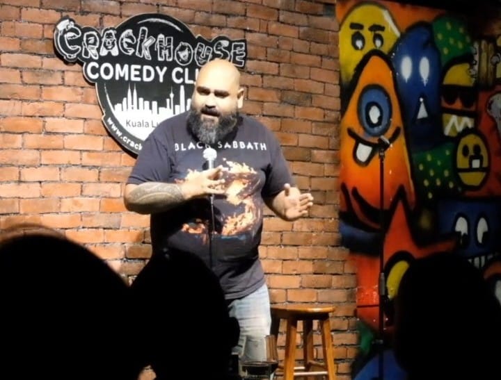 Prominent funnyman Kavin Jay, who witnessed the performance, says cheers for the skit came from the woman’s friends, with support from no one else. – Kavin Jay Facebook pic, July 10, 2022