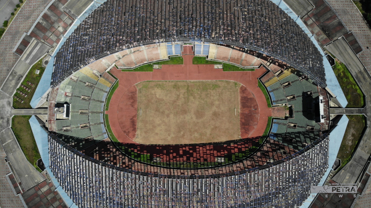 Selangor Menteri Besar Datuk Seri Amirudin Shari has said that there is a proposal to tear down the Shah Alam Stadium and replace it with a new facility. – MOHD HAZLI HASSAN/The Vibes pic, July 11, 2022. 