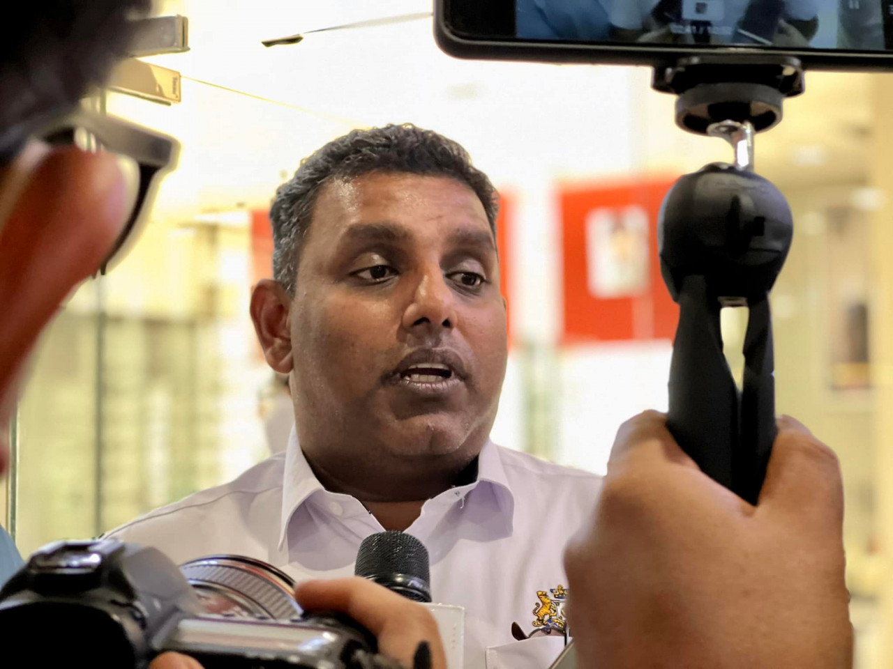 MIC Youth chief Raven Kumar Krishnasamy hopes the incident will be a lesson to all to refrain from taking the law into their own hands. – Raven Kumar Krishnasamy Facebook pic, August 6, 2022