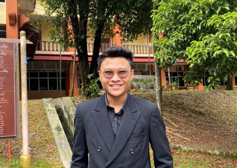 Second-year Universiti Malaya Malay studies student, Muhammad Ammar Afzan, is unhappy that he did not get a spot in a residential college despite being active in extracurricular activities. – HAKIM MAHARI/The Vibes pic, September 18, 2022