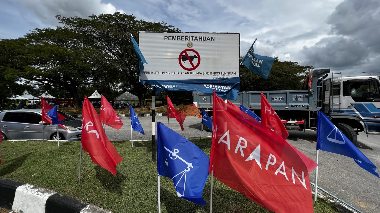 Prof Ahmad Fauzi Abdul Hamid said that the main criteria of reference should be whether the candidates can ensure a better Malaysia through their service in the constituencies or in government if they are appointed to the executive. – LANCELOT THESEIRA/The Vibes file pic, July 16, 2023