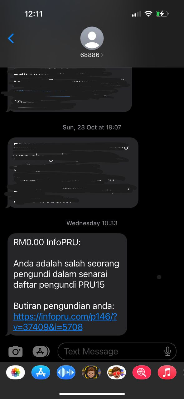 A Muar voter, who wishes to be known as Tan, shares with The Vibes a screenshot of a text message she received on Wednesday titled InfoPRU from an unknown number. – Screen grab, November 18, 2022