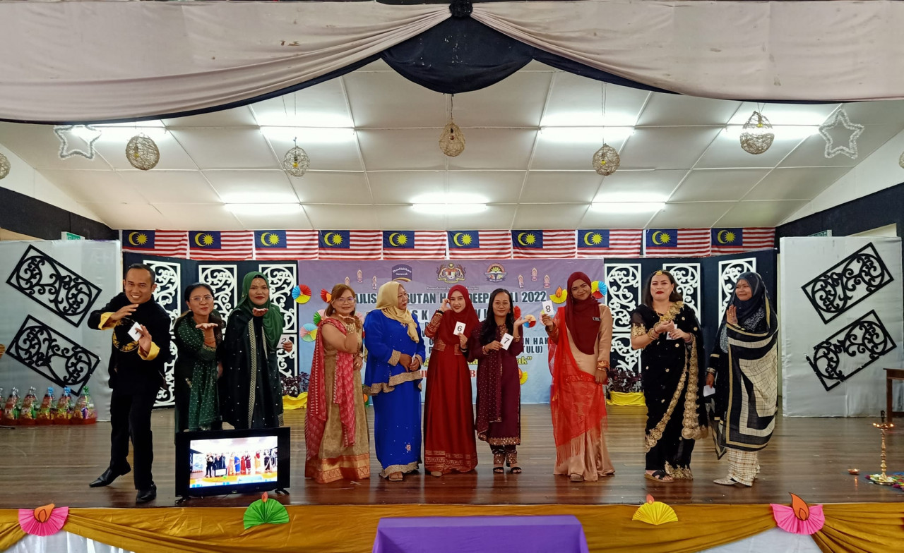 Staff of SK Kelawit participate in a best costume competition held in conjunction with the school’s belated Deepavali celebration yesterday. – Zuria Jayan Facebook pic, December 8, 2022