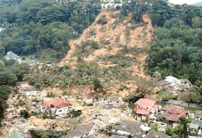 The Bukit Antarabangsa landslide tragedy which happened in 2008, 14 years ago, has been caused by loose soil of the retaining slope during construction, lack of maintenance to the drainage system in the area surrounding the failed slope, and constant rain a couple of weeks before the landslide occurred, factors that are similar to the Gohtong Jaya landslide yesterday. – Screen grab pic, December 17, 2022