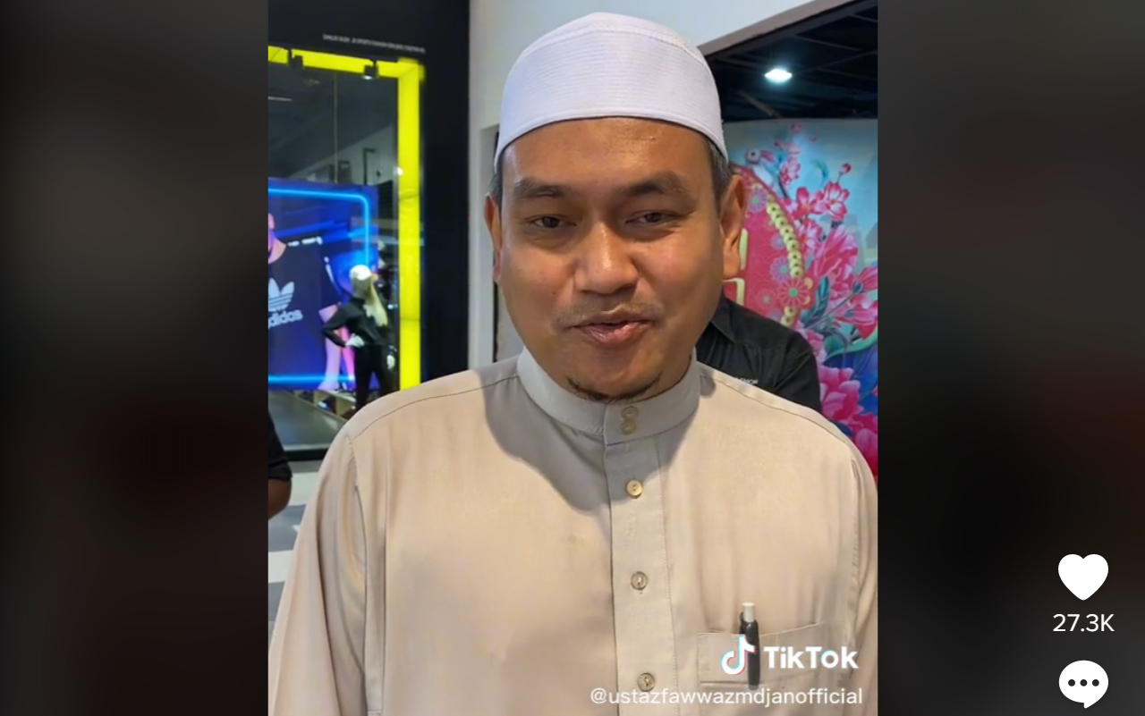 A screen grab of the TikTok video in which Penang PAS Youth head Muhammad Fawwaz Mohamad Jan had recently visited Sunway Carnival Mall to protest the open selling of beers in the recently renovated main lobby. – Screen grab pic, January 15, 2023