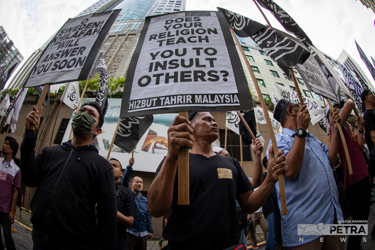 Hizbut Tahrir Malaysia spokesman Abdul Hakim Othman notes that the group has never worked underground in Malaysia, and all its seminars and demonstrations have been public. – AZIM RAHMAN/The Vibes pic, January 31, 2023