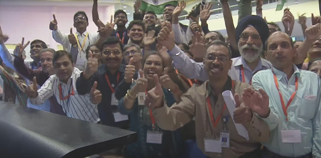 Happy faces all around in mission control after the successful touchdown of the Chandrayaan-3’s lander. – Screen grab pic, August 23, 2023