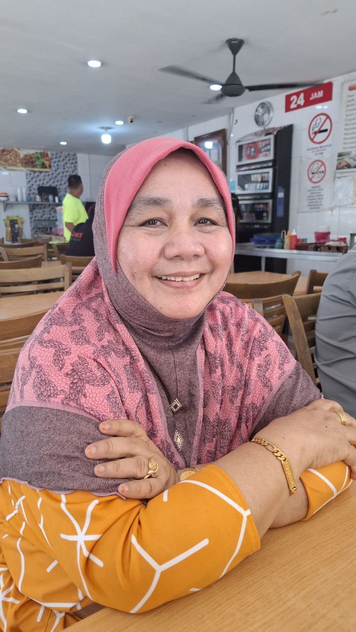 Nurisah Palasin says she has been offered money to move out of Sembulan Lama, but she intends to stay in the land where her ancestors settled centuries ago. – The Vibes pic, June 8, 2024.