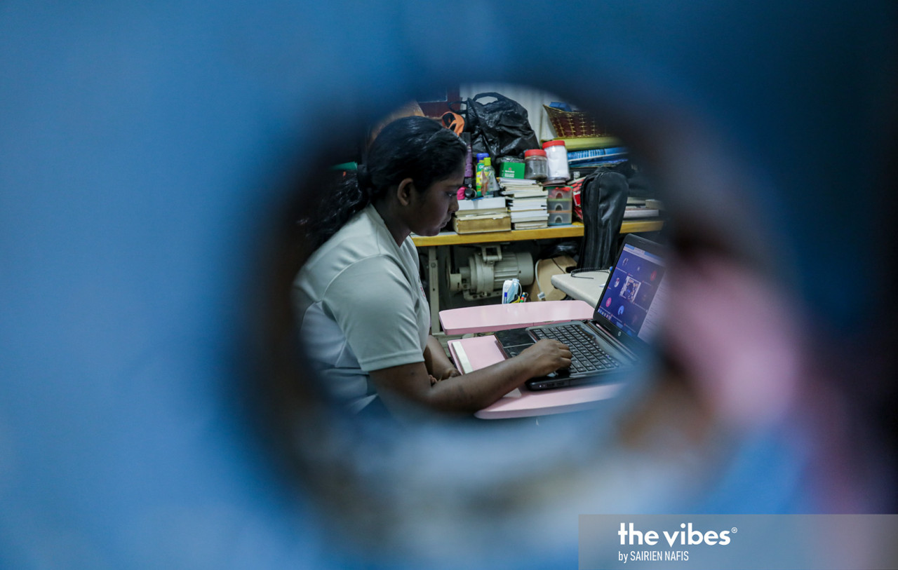 An education activist says online learning is ‘here to stay’ even after the Covid-19 crisis is contained. – The Vibes file pic, January 29, 2021