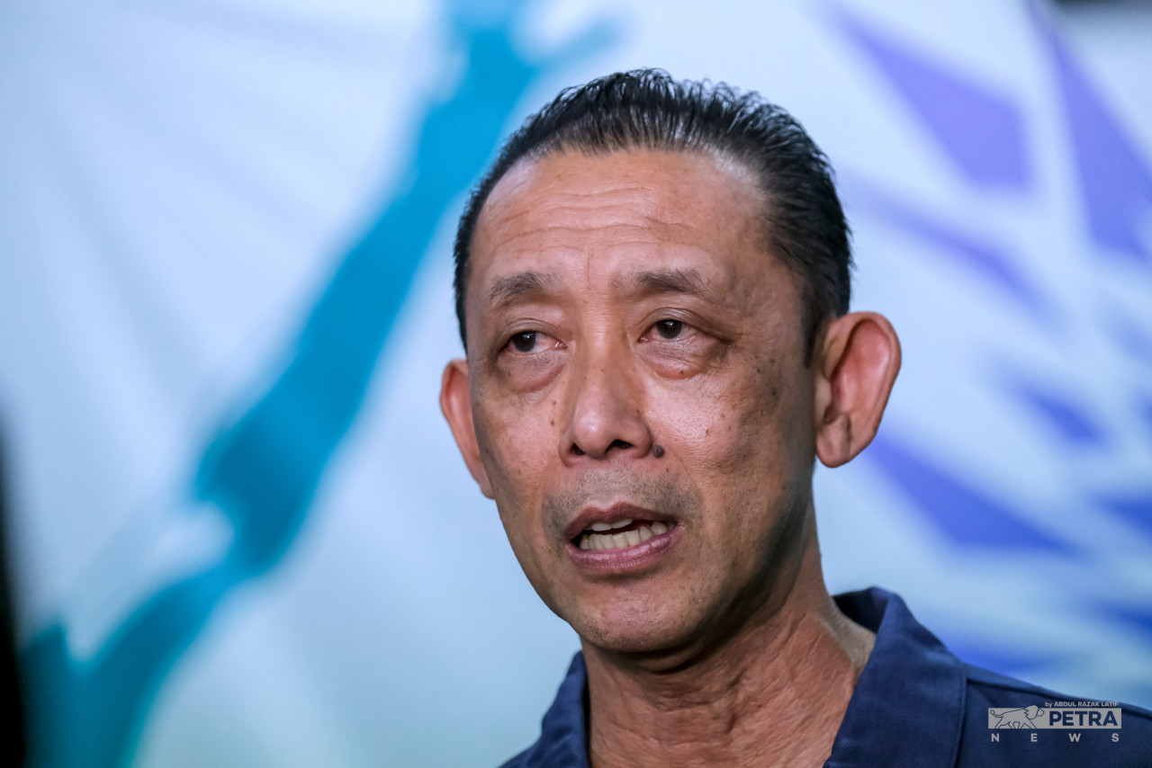 Badminton Association of Malaysia youth development director Datuk Misbun Sidek agrees with the association president that players below 18 years old who show potential should be fast-tracked. – ABDUL RAZAK LATIF/The Vibes pic, August 22, 2022