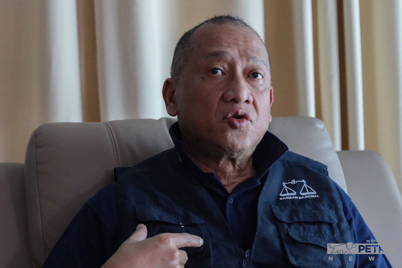 Datuk Seri Mohamed Nazri Abdul Aziz (pic) accuses those wanting to shelve the contests for the top two posts of thinking that Umno president Datuk Seri Ahmad Zahid Hamidi has no dignity. – SAIRIEN NAFIS/The Vibes pic, December 26, 2022