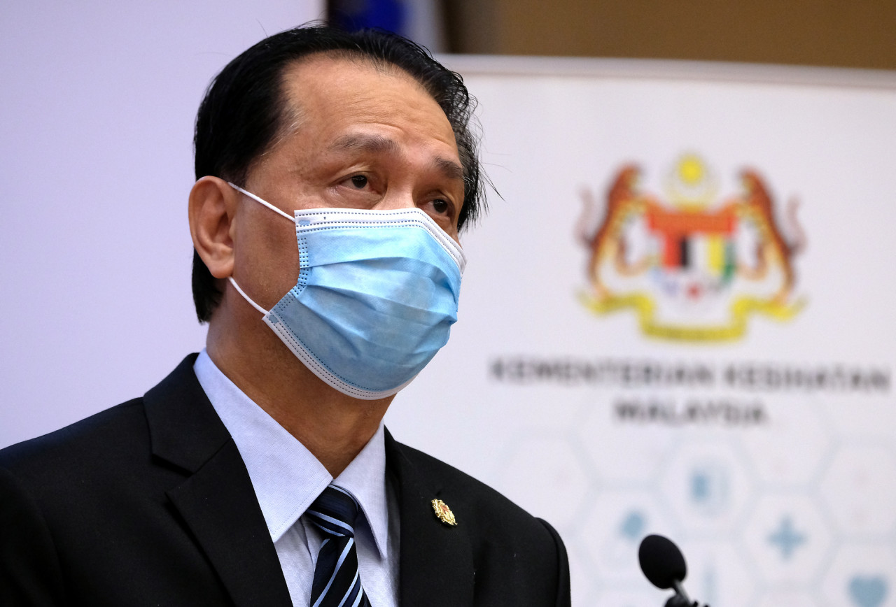 Less than a day before the #HartalDoktorKontrak strike, Health DG Tan Sri Dr Noor Hisham Abdullah has reminded them of their oaths when they first started their medical careers. – Bernama pic, July 25, 2021