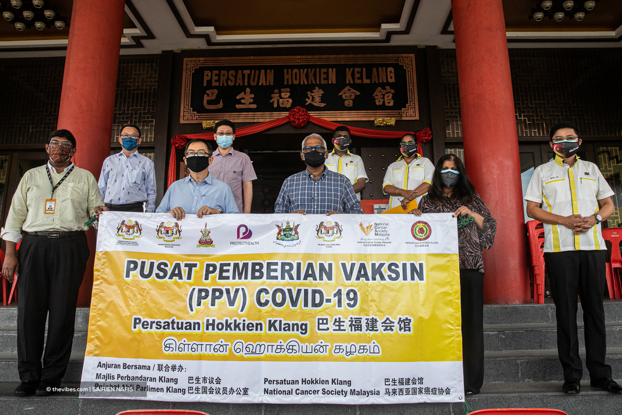 A new PPV has been set up at the Hokkien Association Hall in Klang, and will be run in collaboration with the association and National Cancer Society Malaysia. – SAIRIEN NAFIS/The Vibes pic, July 23, 2021
