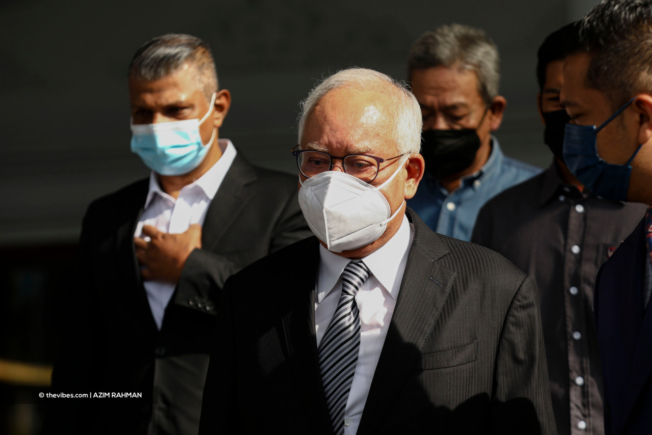 Datuk Seri Najib Razak claims he was wrongly prosecuted for abuse of power and money laundering, and is seeking RM1.9 million in damages as well as a declaration that Thomas had committed misfeasance in public office. – The Vibes file pic, November 26, 2021