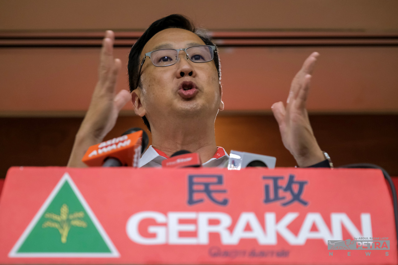 The party led by Datuk Dominic Lau Hoe Chai (pic) is known to be close allies with Datuk Seri Mohamed Azmin Ali and Datuk Zuraida Kamaruddin’s faction when they were in PKR, and had previously during PKR’s internal crisis said he would welcome them if they decide to join. – ABDUL RAZAK LATIF/The Vibes pic, December 29, 2022