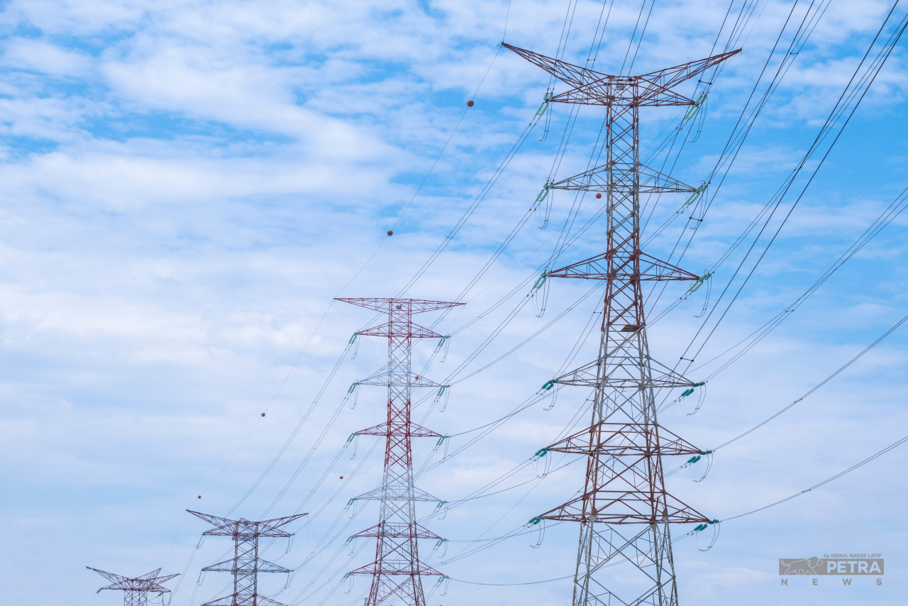 Increased electricity use during hot weather can result in greater costs. – ABDUL RAZAK LATIF/The Vibes file pic, May 10, 2023    