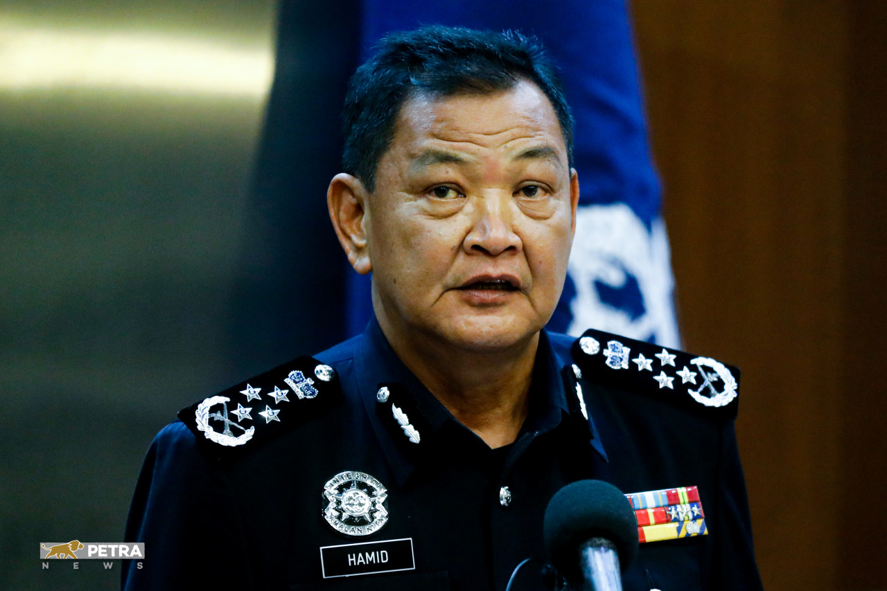 Former IGP Tan Sri Abdul Hamid Bador is captivated with politics and fame, says the Malaysian Crime Watch chairman. – The Vibes file pic, August 8, 2021