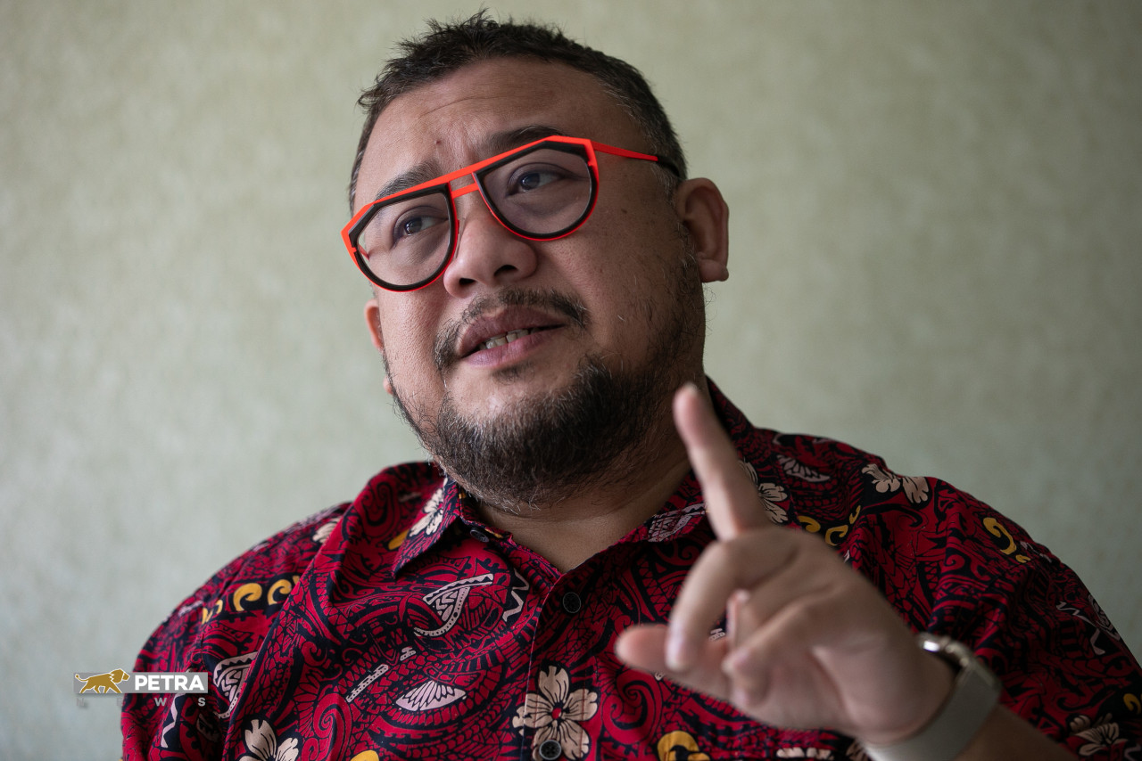 Datuk Afdlin Shauki Aksan remains adamant that Finas' decision to reject funding for his film is politically motivated and based on his entry into PKR. – The Vibes file pic, May 3, 2021