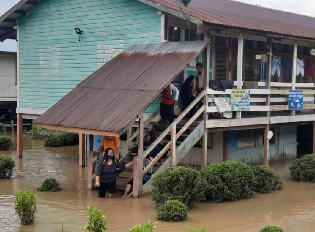 A picture shows a polling centre in Baram submerged in floodwaters. – Social media pic, November 19, 2022