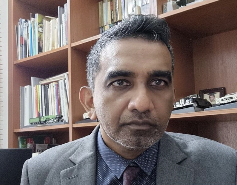 Datuk David Gurupatham (pic) urges the Home Ministry, helmed by its minister Datuk Seri Saifuddin Nasution, to clarify what sort of ‘elements’ the watches were potentially promoting, which ostensibly led to their confiscation. – Bernama pic, May 27, 2023