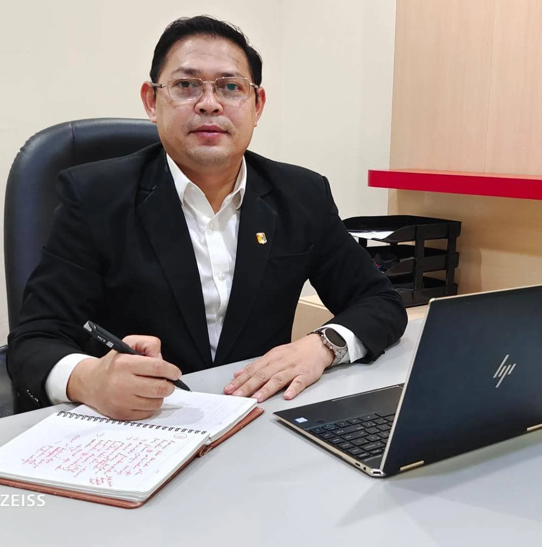 Health psychologist Dr Shazli Ezzat Ghazali says flood victims who have lost their pets are at risk of suffering from mental health problems. – Getaran pic, December 24, 2021  