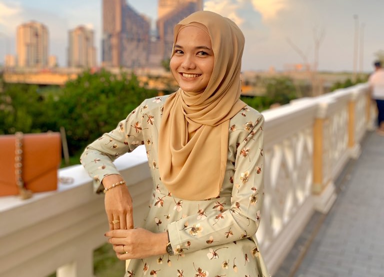 Pakatan Harapan is fielding Melaka PKR women’s youth head Farzana Hayani Mohd Nasir, the youngest among all her fellow candidates at 21 years old, but she is only one of four women being put up for the election. – @_nananasir Twitter pic, November 7, 2021