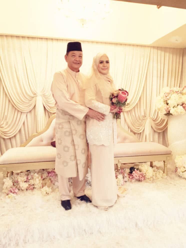 Tan Sri Abdul Hamid Bador's new wife, DSP Fazreena Abdul Karim, is attached to the Police Museum (Muzium PDRM). – @mynewshub Twitter pic, August 7, 2022