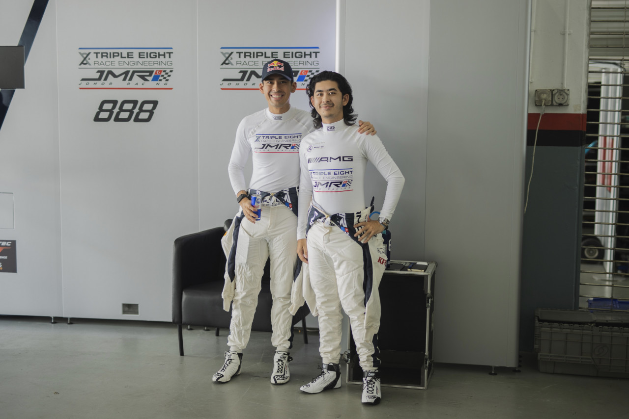 Brothers HH Crown Princes Tunku Abdul Rahman Sultan Ibrahim and Tunku Abu Bakar Sultan Ibrahim and two of the four drivers in the Johor Racing team, also known as Triple Eight JMR. – Pic courtesy of Johor Racing, May 20, 2022