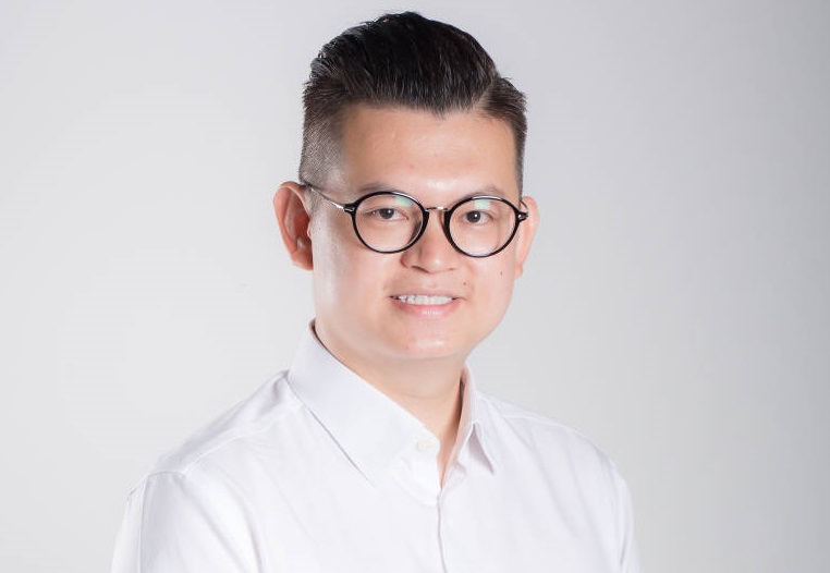 Bandar Kuching MP Dr Kelvin Yii says the Sarawak government must ensure as many people as possible are screened for Covid-19, in both urban and rural districts. – Kelvin Yii Facebook pic, April 17, 2021