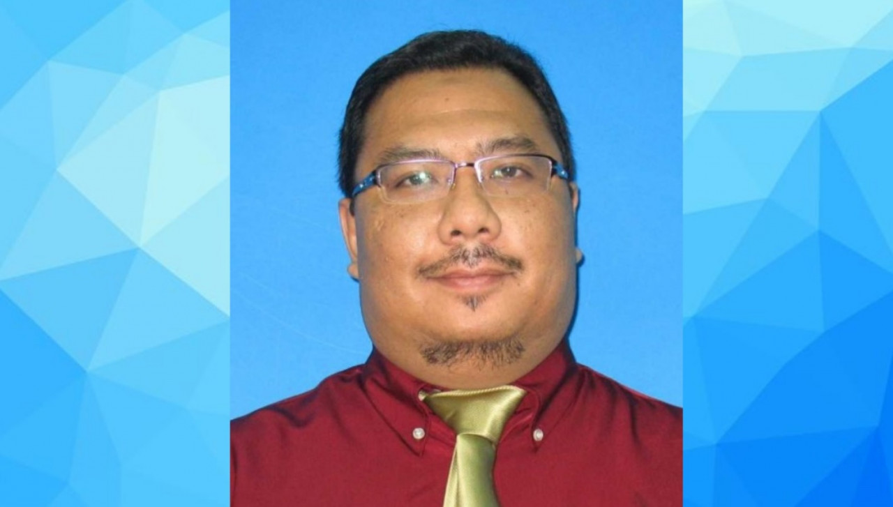 IIUM’s Khairil Azmin Mokhtar says while it is acceptable for the government to impose certain restrictions on those who opt not to take the Covid-19 vaccine jabs, it should not go as far as infringing on a person’s rights. – Bernama pic, October 19, 2021