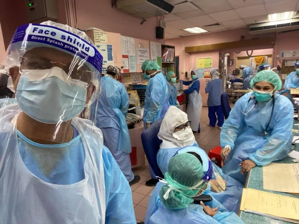 Despite the long hours, HKL staff were committed to providing the most efficient and highest duty of care for victims coming in last night, says Dr Alzamani Mohammad Idrose. – Alzamani Mohammad Idrose Twitter pic, May 25, 2021