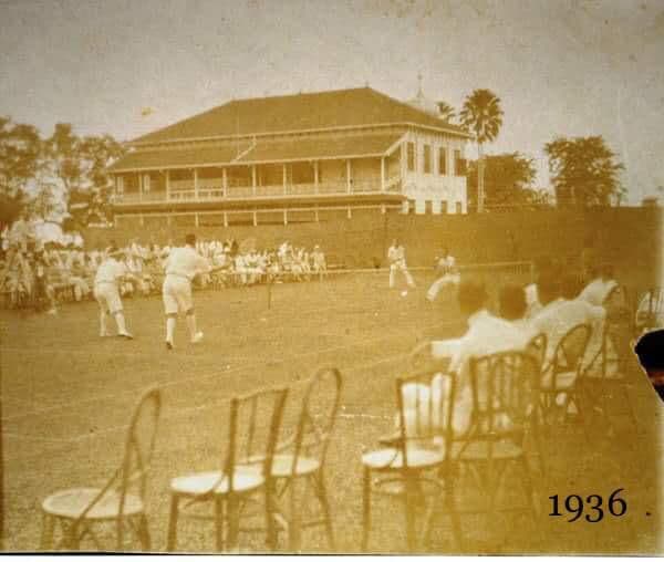 Games such as lawn tennis were frequently played on the Malacca Club Padang during those early days