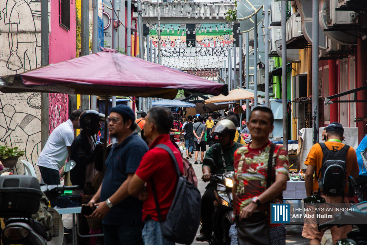 The Pasar Karat flea market in Chinatown, Kuala Lumpur is open daily at 6am to 10am. – The Malaysian Insight pic by Afif Abd Halim, April 18, 2024.