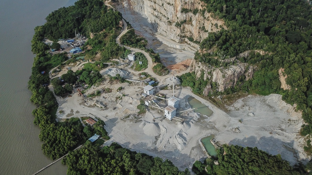 Apart from Kg Sg Semilang, the impact of the quarry activity has also affected four other villages located nearby, namely Kg Tengah, Kg Sekolah, Bagan Nyior and Kuala Juru, involving more than 2,000 residents. – The Vibes pic, December 18, 2021