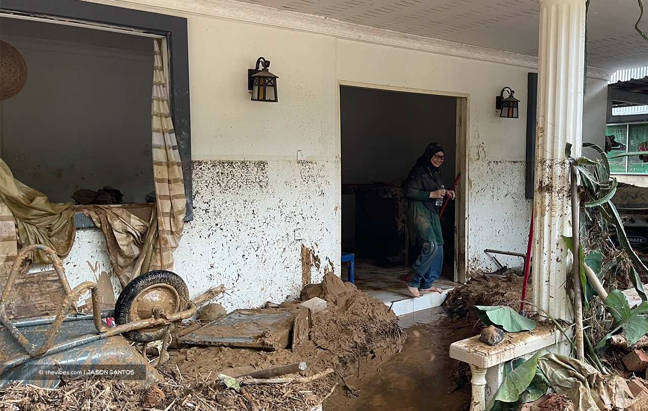 Dora had contacted the state electricity supplier and water department to resume utilities supply to Kg Kodou, but with repairs ongoing, it is unlikely the village will see light or running water for a while still. – JASON SANTOS/The Vibes pic, September 20, 2021